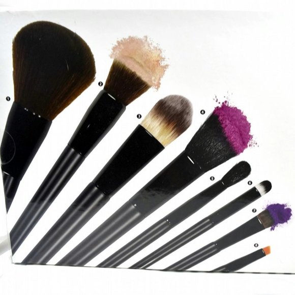 Macy's Makeup Brush Set - Black and Pink - Picture 8 of 9